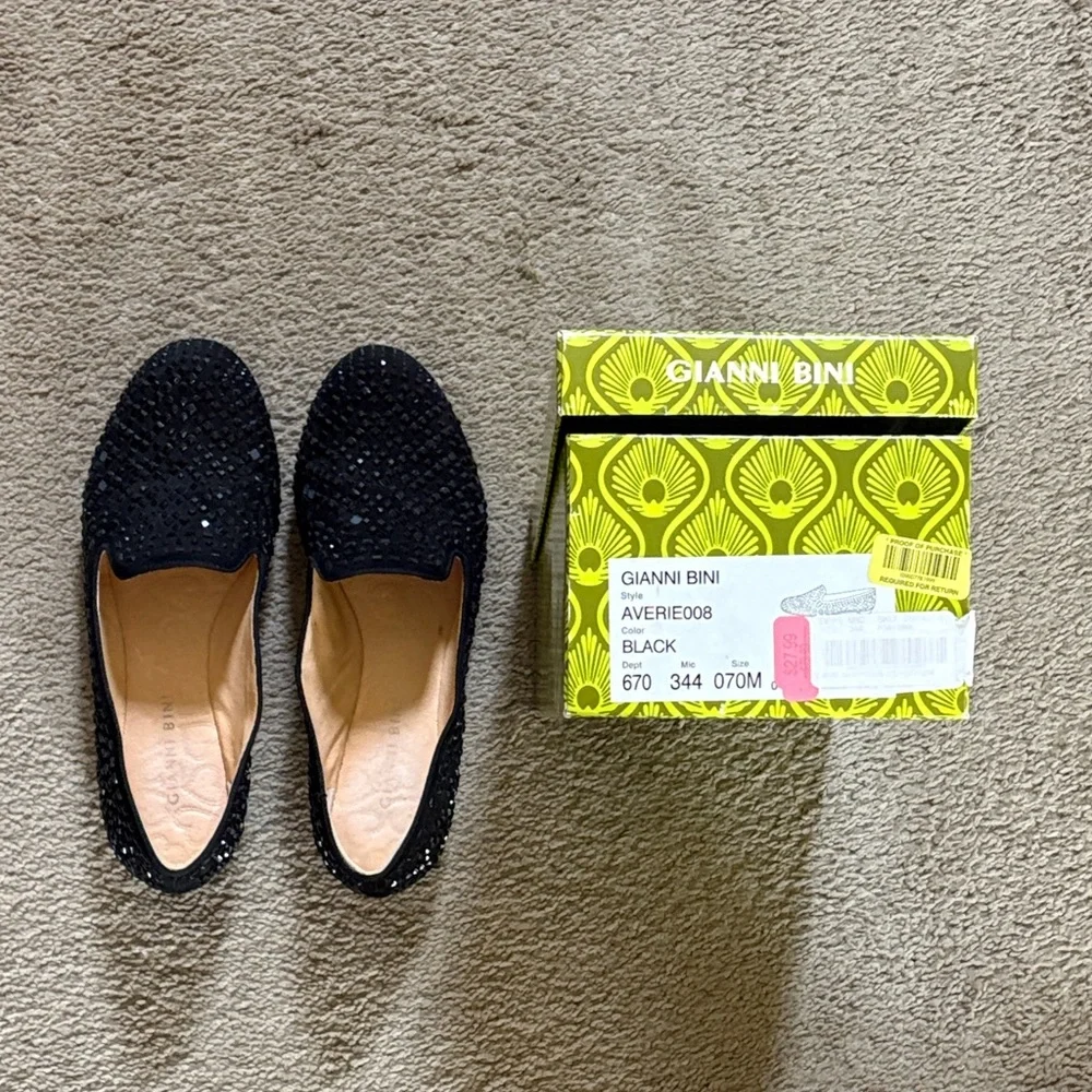 Gianni Bini Black Sequin Embellished Slip-On Flats - Picture 1 of 3
